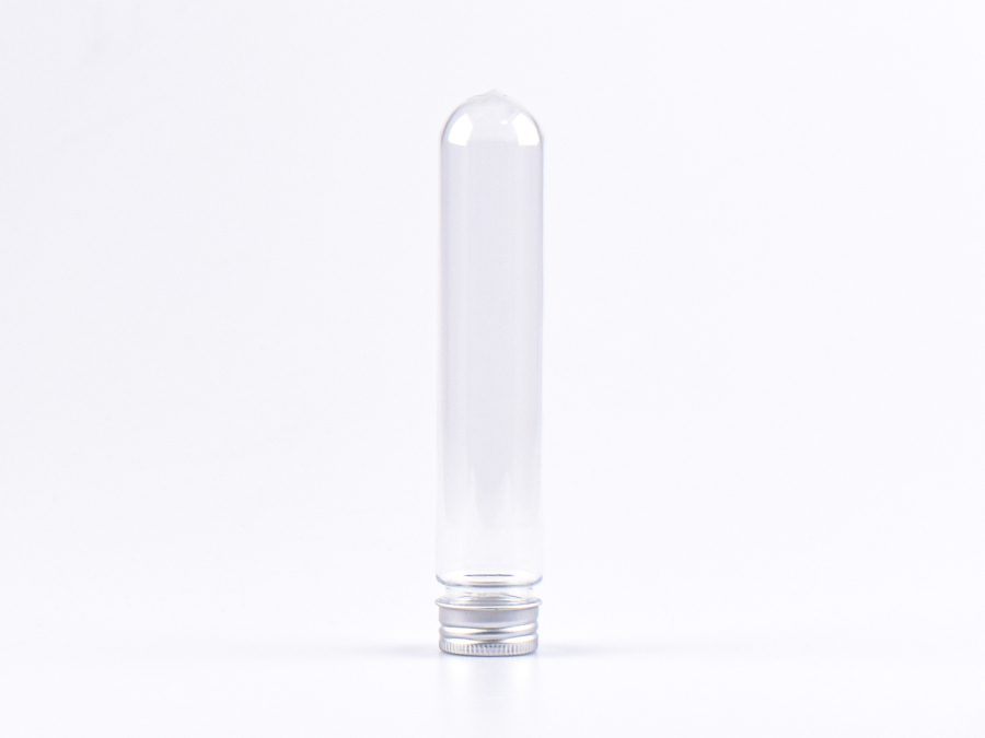 dekorative-kunststoff-roehrchen-basteln